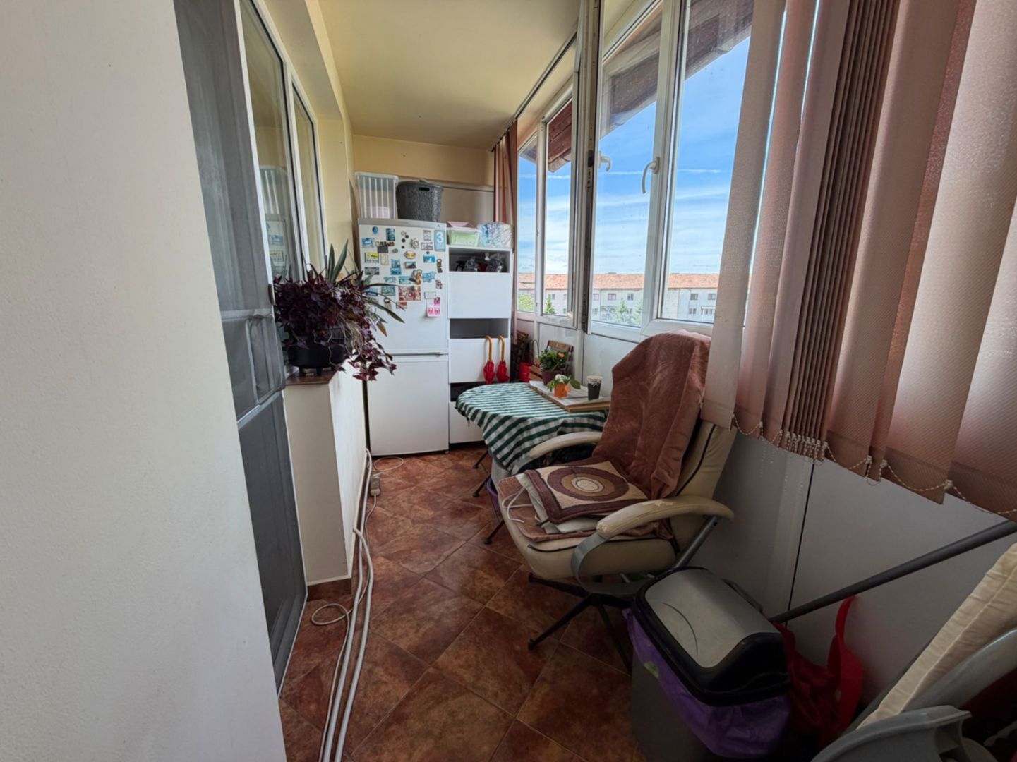 Apartament 2 camere, decomandat - zona Cetate - Poză 8