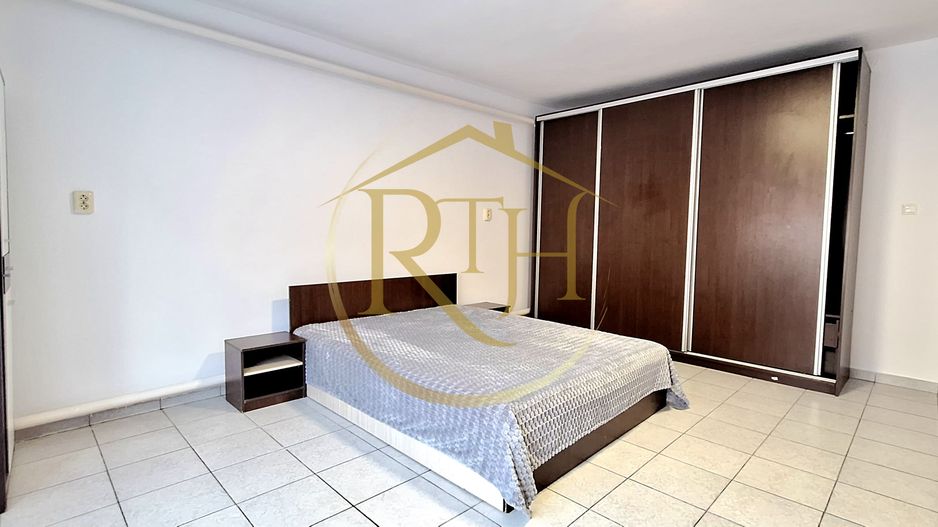 Oferim spre inchiriere casa spatioasa cu 2 camere, Zona Soarelui,cartier privat - Poză 1