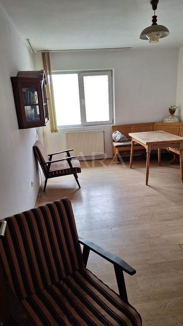 Casa cu teren generos in zona Gheorgheni - Poză 2