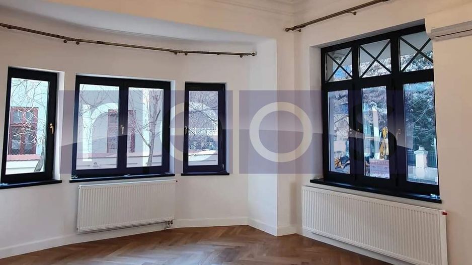 Vila Exclusivista zona Capitale - Poză 6