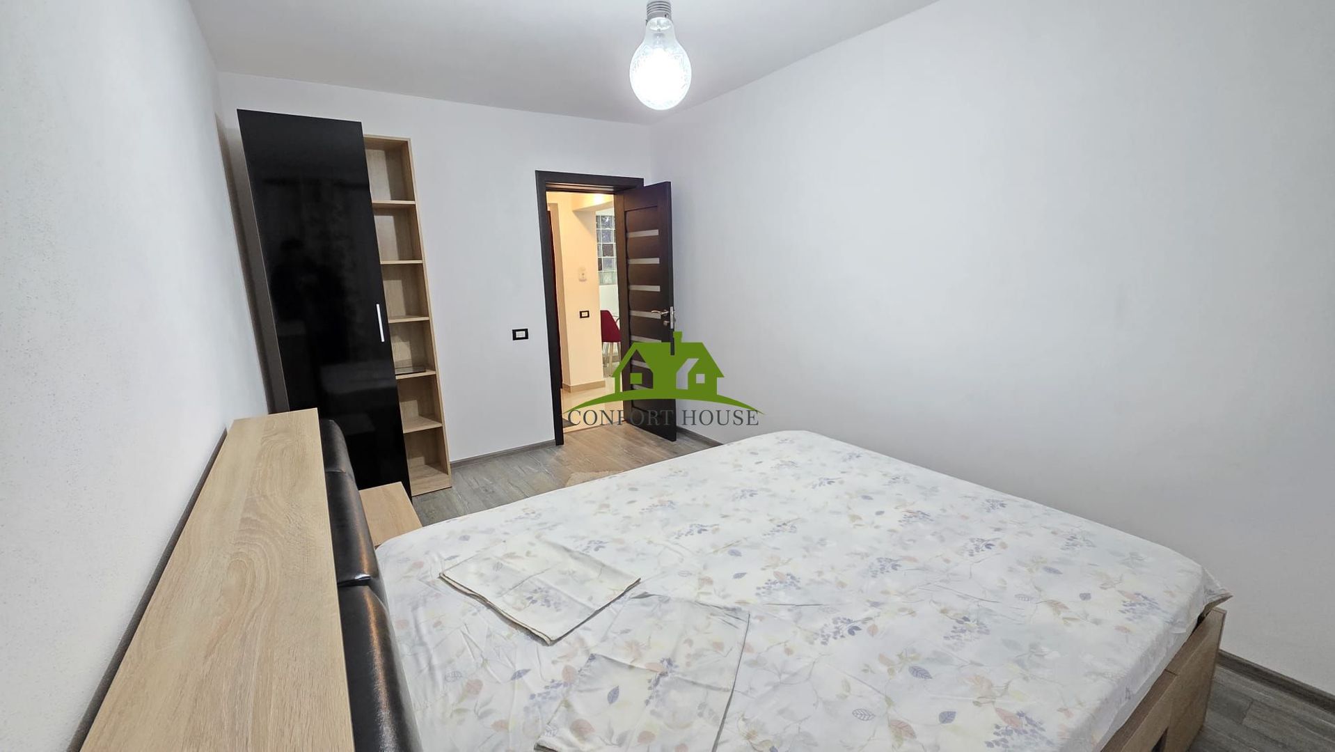 Apartament cu 3 camere de inchiriat la Et.2 intr-un Bloc din Traian - Poză 7