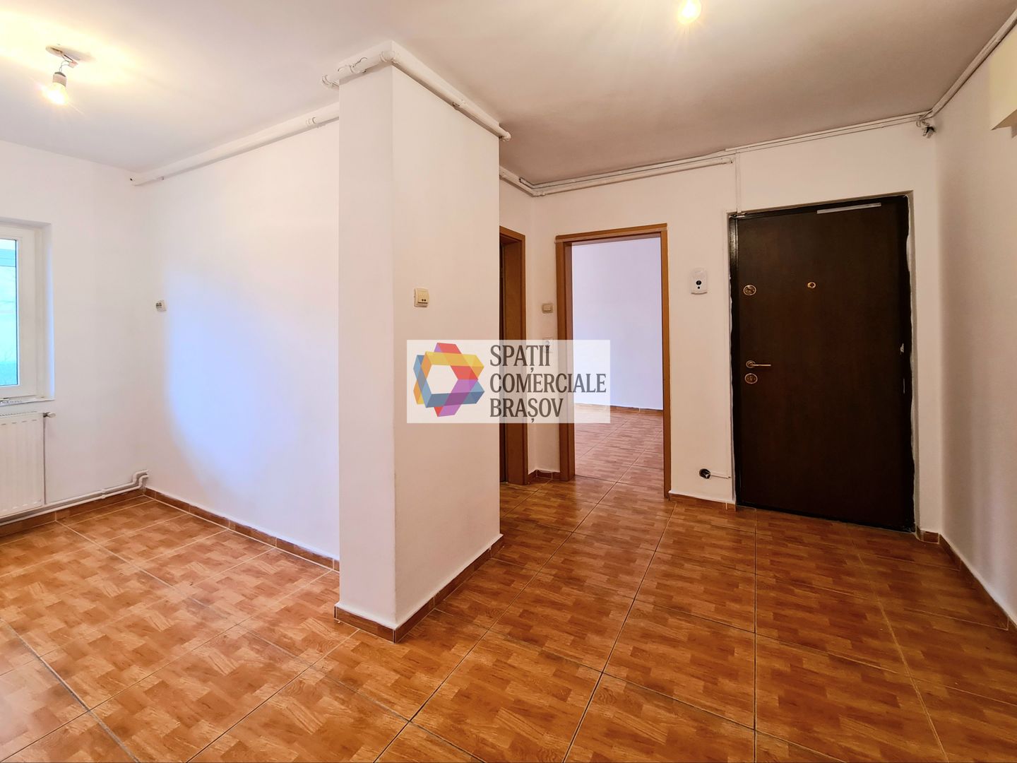 Spatiu comercial de închiriat Brașov - 52 mp # spatii-comerciale-brasov.ro - Poză 2
