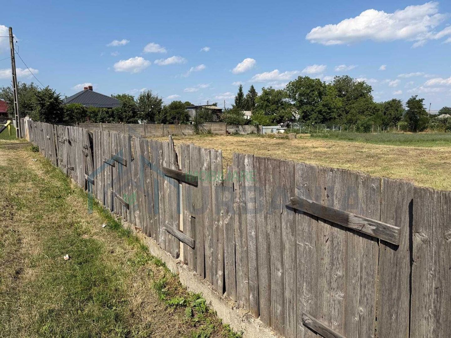 Teren intravilan 2735 mp, Bosteni Pascani, deschidere 32 m - Poză 4