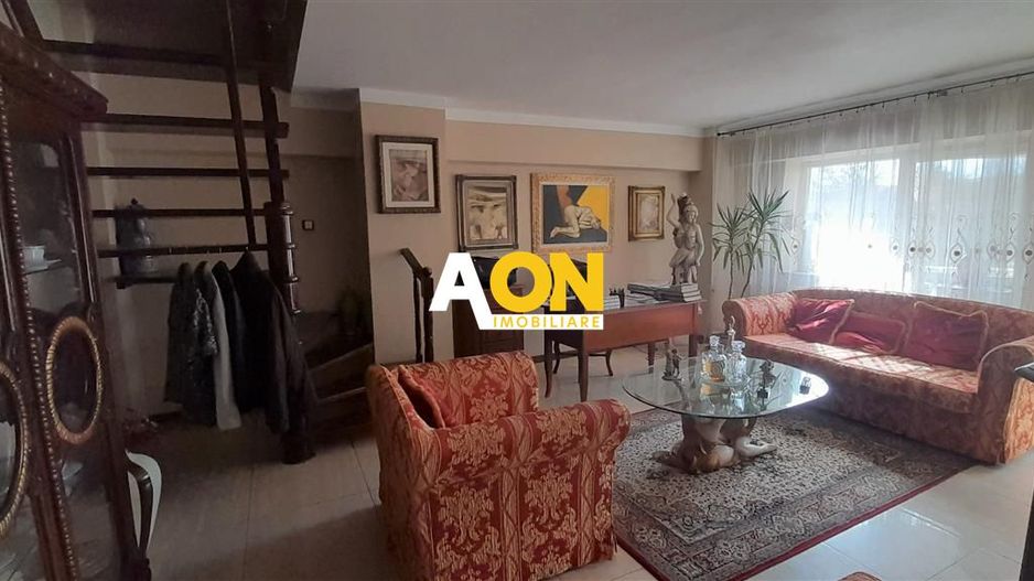 Apartament 3 camere cu scara interioara zona ultracentrala - Poză 5
