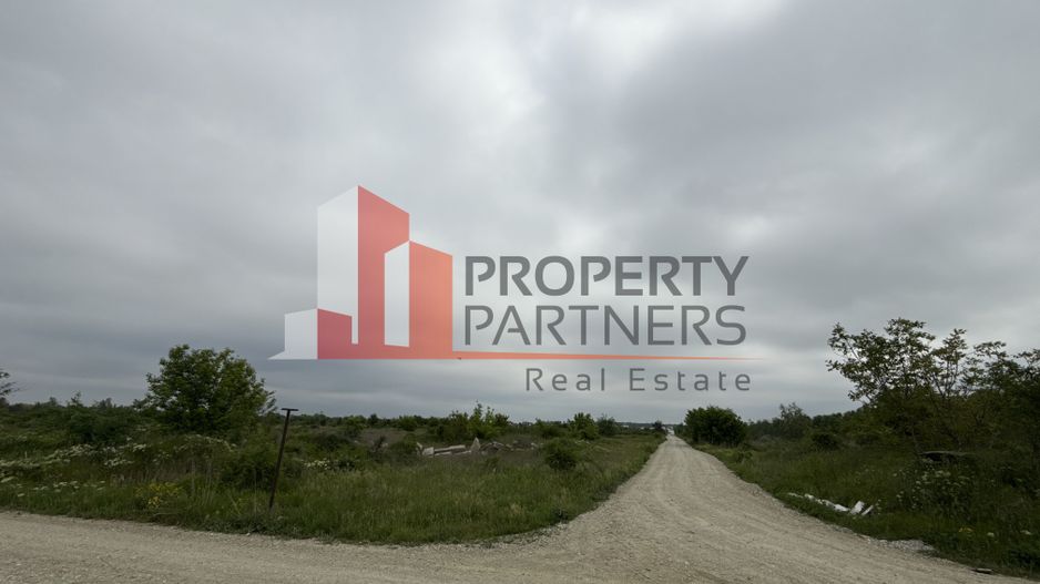 Teren Drumul Opalului -  cu Piscul Corbului - Poză 4