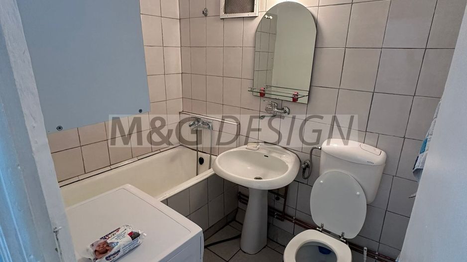 Aradului, et 2, garsoniera cu centrala proprie - Poză 4