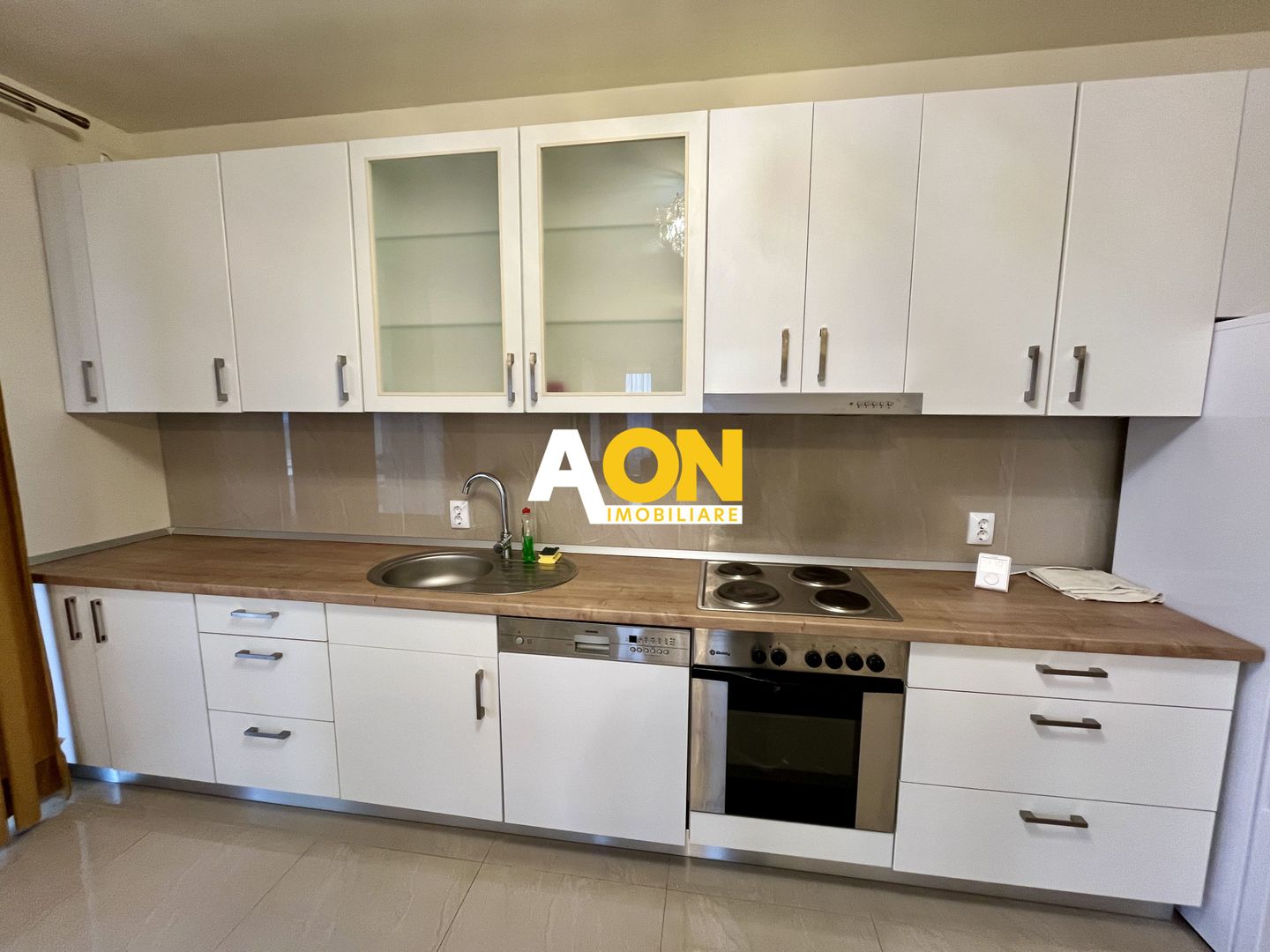 Casă Individuală, 4 Camere, Zona Alba - Micești - Poză 3