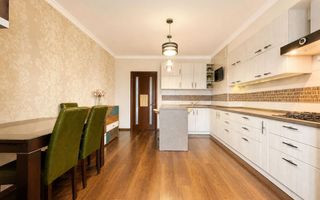 Chirie, apartament, 3 camere, str. Mihai Viteazul, Centru - Poză 1