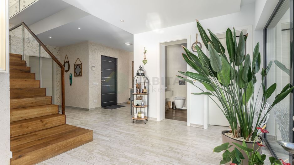 Vila Escapada | Piscină & Garaj pentru Barcă - Poză 9