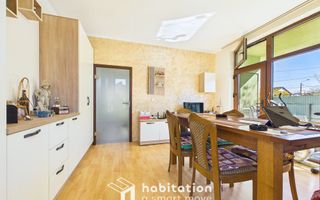 Casă individuală spațioasă și luminoasă cu garaj, în Mircea cel Bătrân - Poză 3