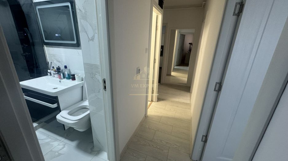 APARTAMENT CU 3 CAMERE, ETAJ 4, GRUI, CAMPULUNG - Poză 8