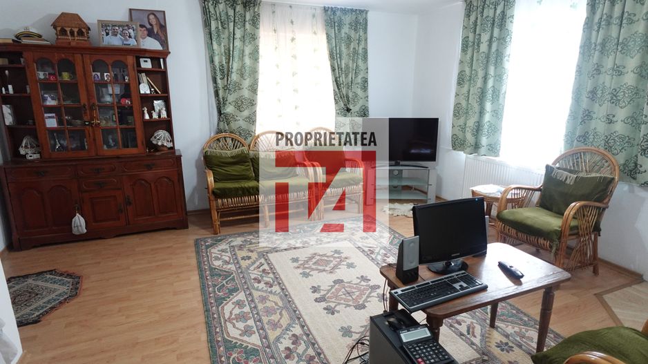 Casa de vanzare in Catalina - Poză 3