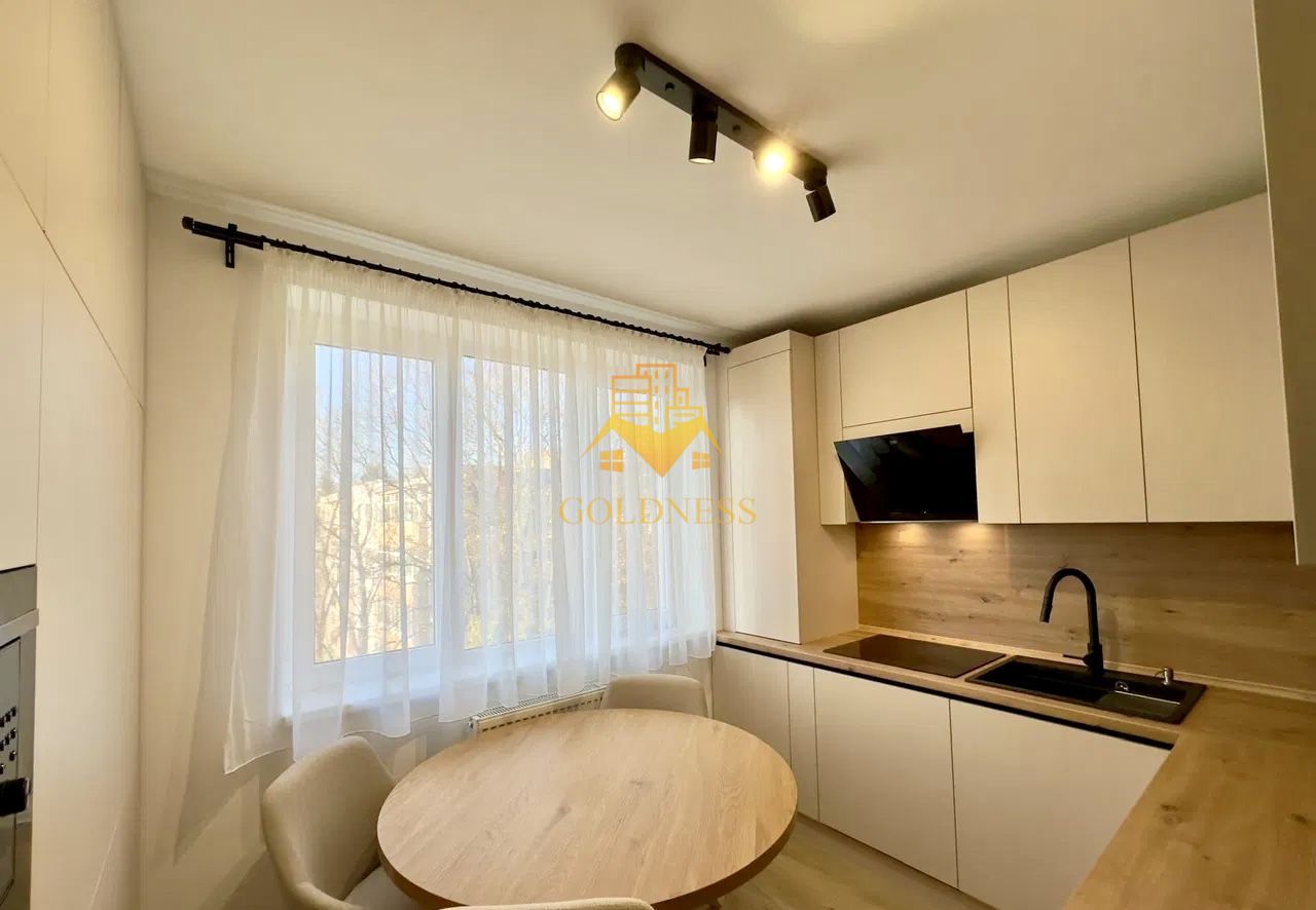 2 camere semidecomandate, Prima Inchiriere, Hotel Royal Gheorgheni - Poză 5