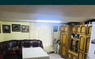 BRASADAS vinde casa 3 cam curte comuna zona ULTRACENTRALA. - Poză 3