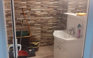 De vanzare – Garsoniera decomandata, mobilata si utilata – Micro 20 - Poză 9