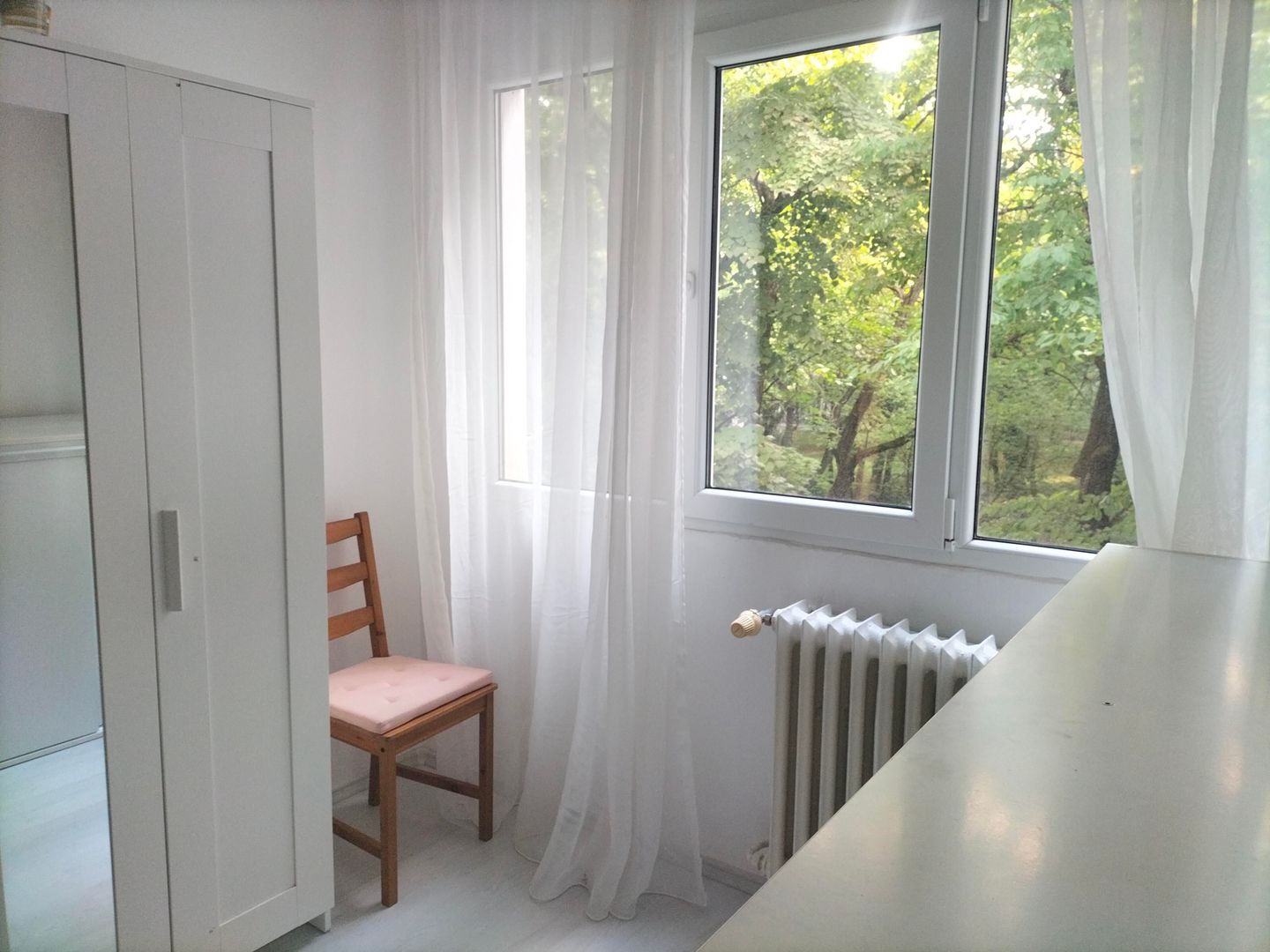 Apartament  Luminos 3 camere. Bld. Brancoveanu. - Poză 1