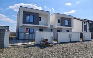 1/2 Duplex Sacalaz P+E,4Camere,2 Bai,Proiect Modern - Poză 2