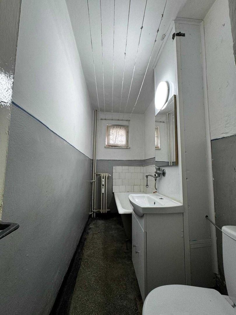 Apartament cu 3 camere | Ideal pentru renovare |  George Enescu - Poză 3