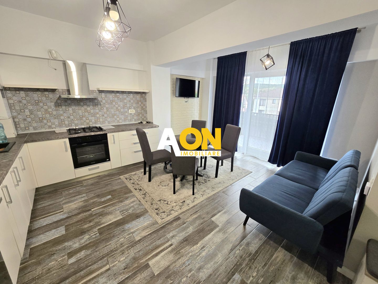 Apartament cu 3 Camere, Etaj 1, Bloc Nou, Zona Lidl Vechi - Poză 1