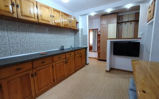 Apartament  2 camere de vanzare decomandat Vasile Aaron Sibiu - Poză 4