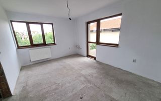 De vanzare casa 6 camere, S+P+M, 900mp teren, Cetate - Poză 14