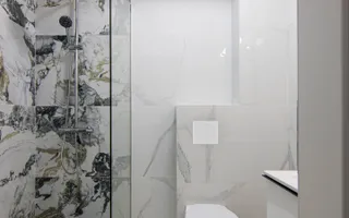 3 CAMERE LA PARTER CU CURTE PROPRIE DE 57MP,  2 BAI, POZITIE PE SUD, COMISION 0% - Poză 22