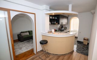 Apartament 2 camere | Centrala Proprie | Lift - Poză 2