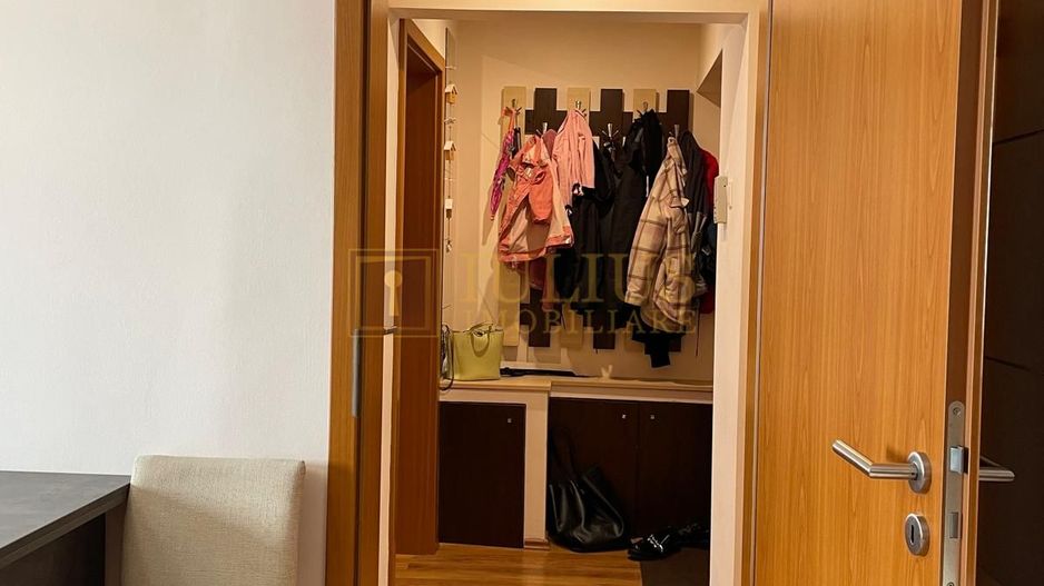 3 camere + boxa depozitare in zona Complex Studentesc, Sala Olimpia - Poză 11