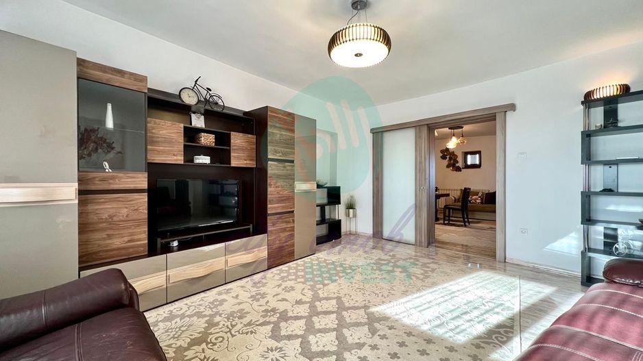 4 camere pe Bulevardul Unirii- Bloc monolit 1995 - Poză 1