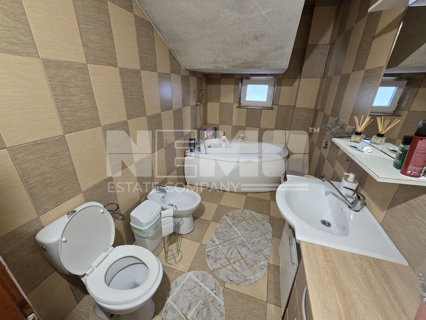 Casă spațioasă | Rădăuți - Poză 16