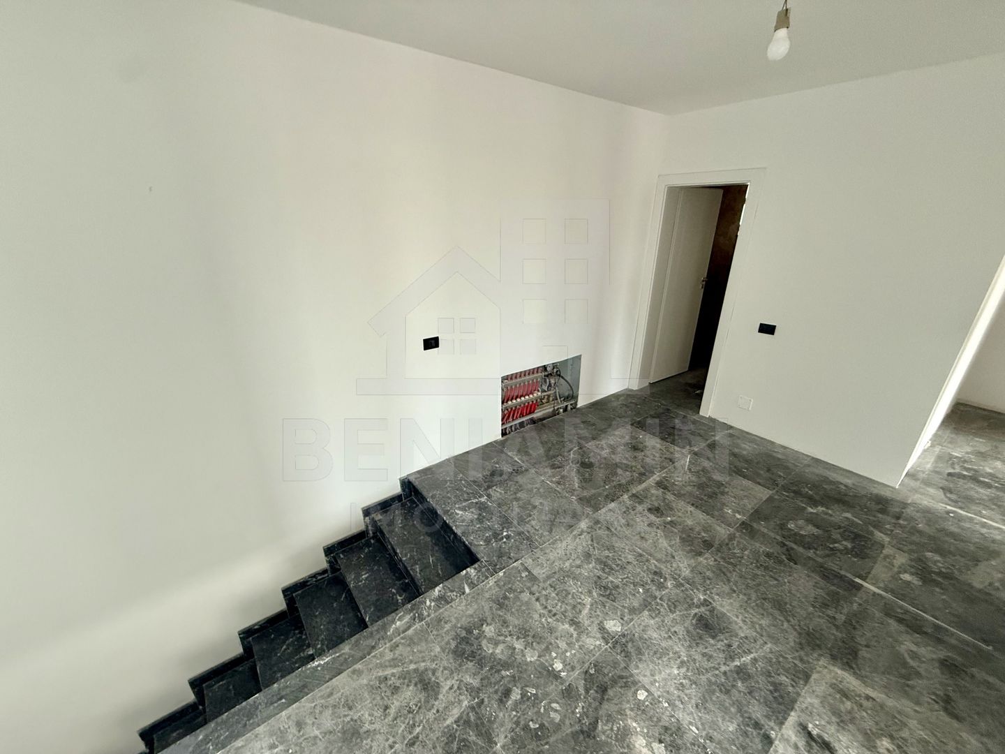 Vila Moderna-Hanul Doctorului-184mp-Finisaje Lux-La cheie-Teren 300mp - Poză 9