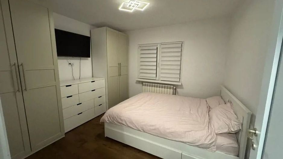 AP. 2 CAMERE MILITARI, BUCATARIE INCHISA, CENTRALA, METROU 3 MIN - Poză 2