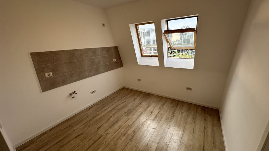 Apartament 1 camera la Mansarda zona Bucovinei - Poză 3