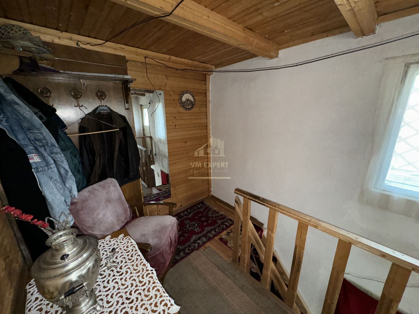 CASA 4 CAMERE, TEREN 604 MP, VOINESTI LERESTI, COMISION 0% - Poză 25