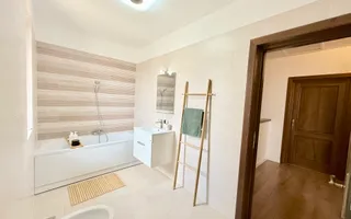 Casă tip înșiruit în Cetate, 4 camere, P+1, mobilată, cartier Cetate - Poză 16