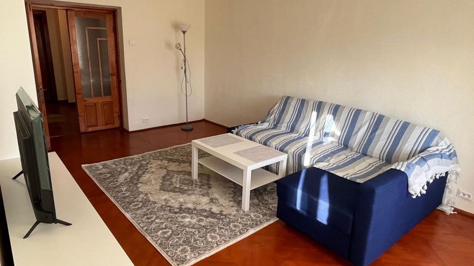 Apartament 2 camere -3 balcoane- Rond Alba Iulia - Bulevardul Unirii - Poză 3