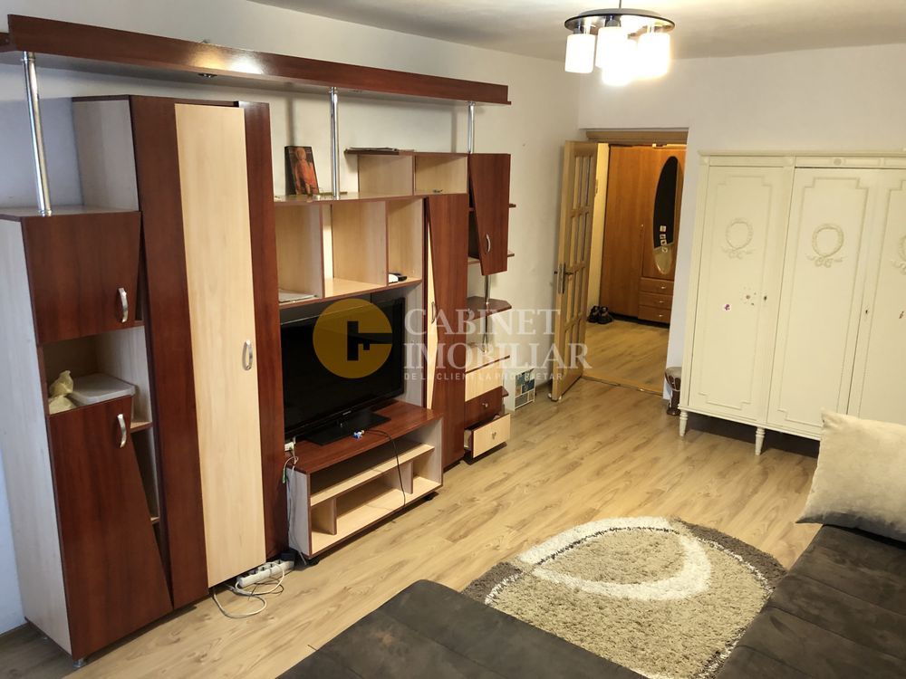 Apartament 2 Camere Decomandat Nicolina 54 Mp Bloc pe Cadre - Poză 1
