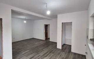 Duplex pe parter Mosnita Veche - Poză 12