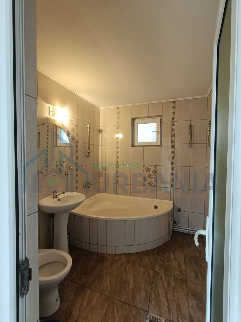 Casă modernă de închiriat, Iași, zona Vasile Urechea, 4 dormitoare, 120 mp - Poză 4