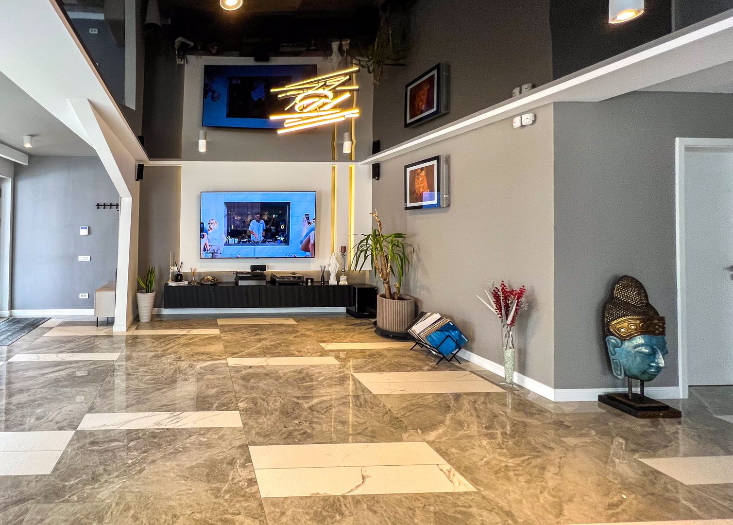 Ready to move  |  Vila premium cu piscina și jacuzzi încălzite - Poză 19