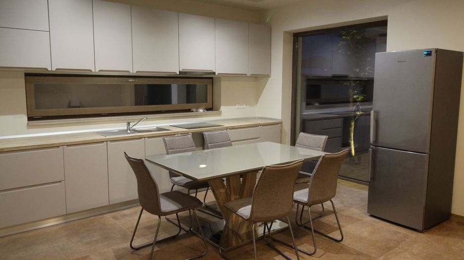 Un camin diferit , gandit pentru nevoile tale. - Poză 11