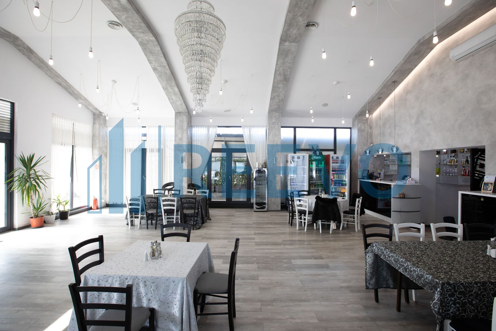 Complex Multifuncțional de vânzare - Comision 0% - Poză 27