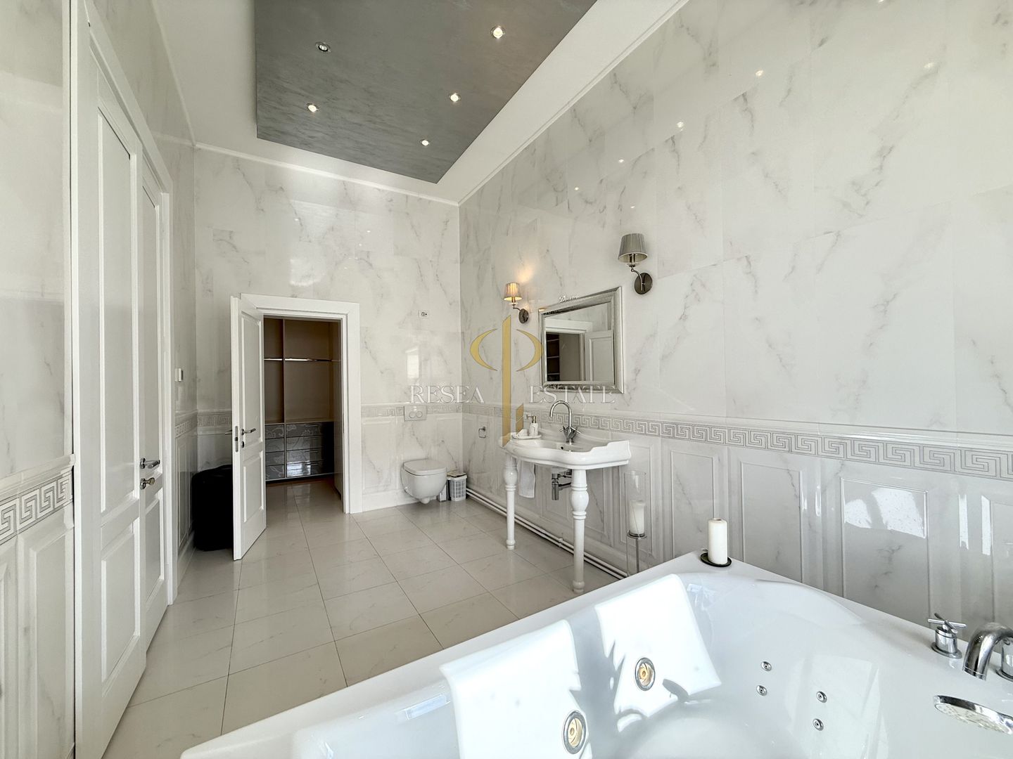 Apartament 3 camere în vecinătatea Parcului Poporului–Cladire Istorica - Poză 6