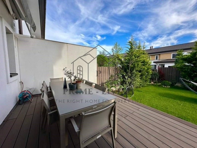 VILA SPATIOASA CU 6 CAMERE LA INCHIRIERE IN COMPLEX REZIDENTIAL - Poză 7