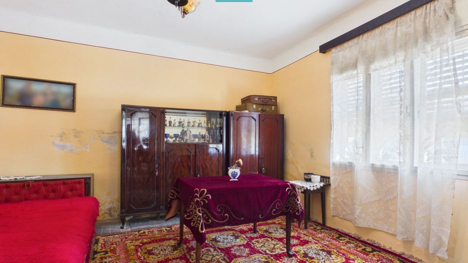 Casă din cărămidă cu teren 639 mp, Lipova - Poză 3
