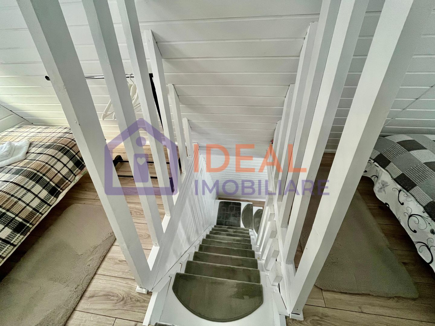 Pensiune de vânzare în Cârțișoara – investiție turistică la poalele munților - Poză 24