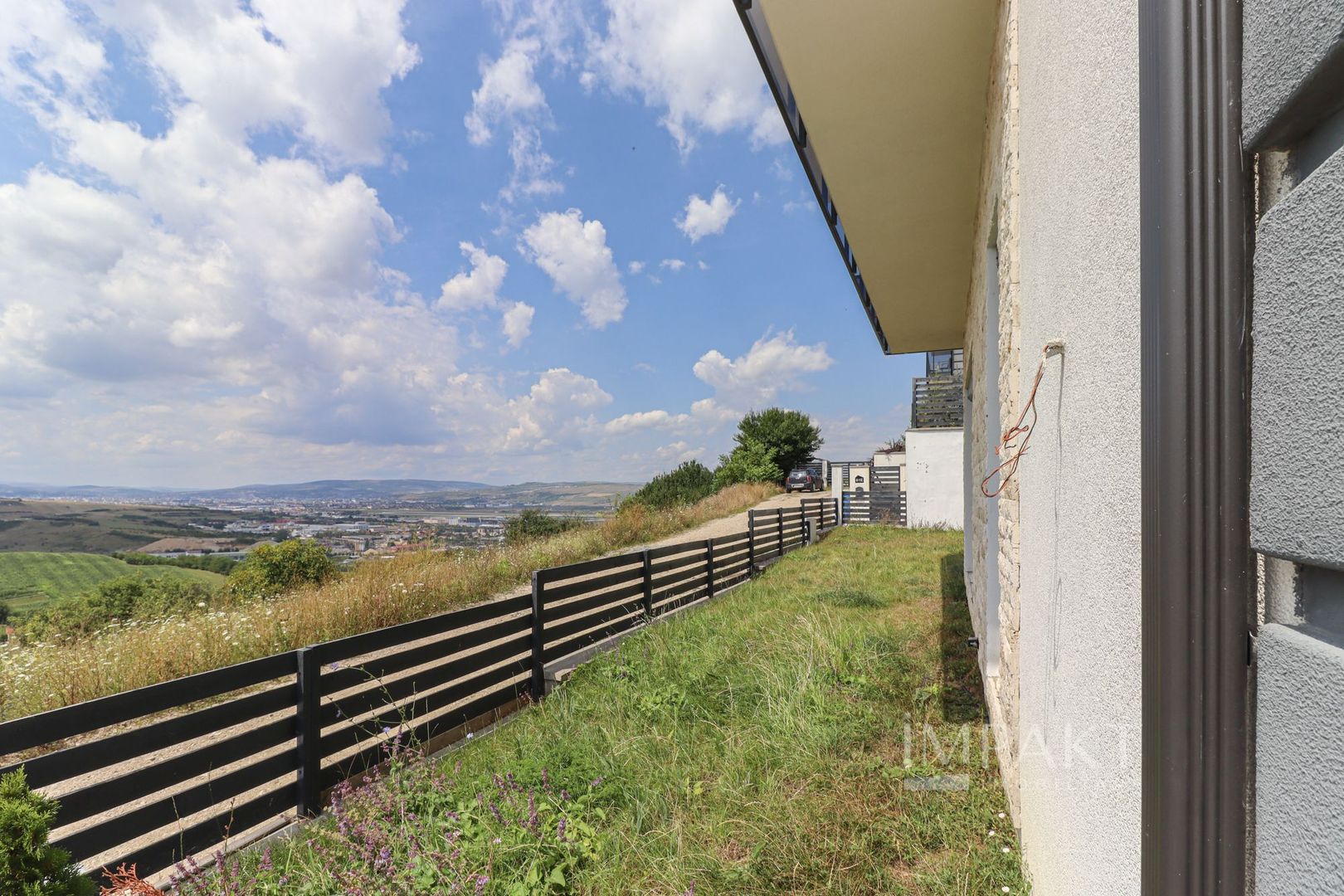 Casa individuala superba, amenajata in stil scandinav Dezmir COMISION 0% - Poză 42