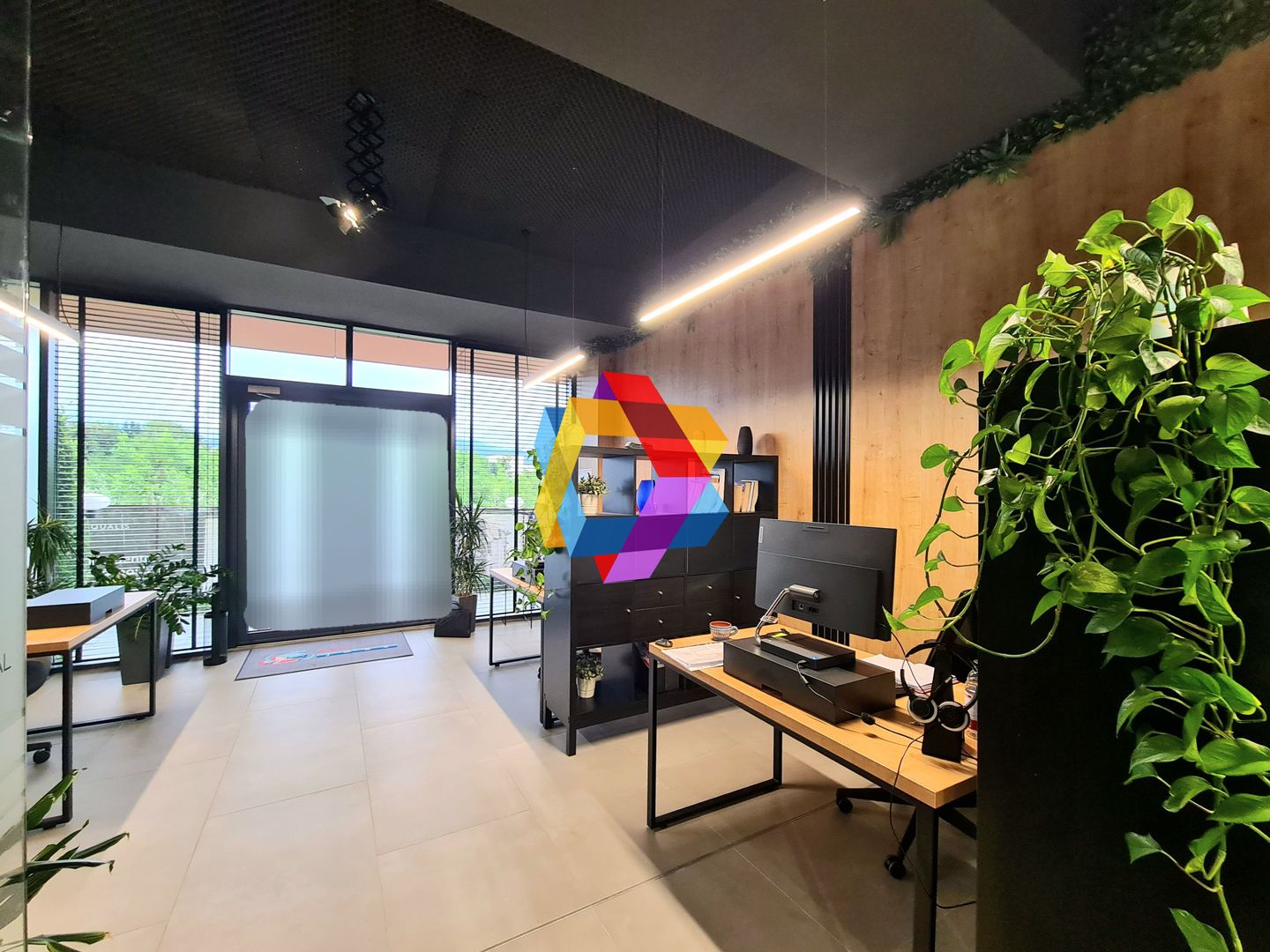 Spatiu comercial de închiriat, Brasov, zona Coresi - 63 mp # plus-imo.ro - Poză 3