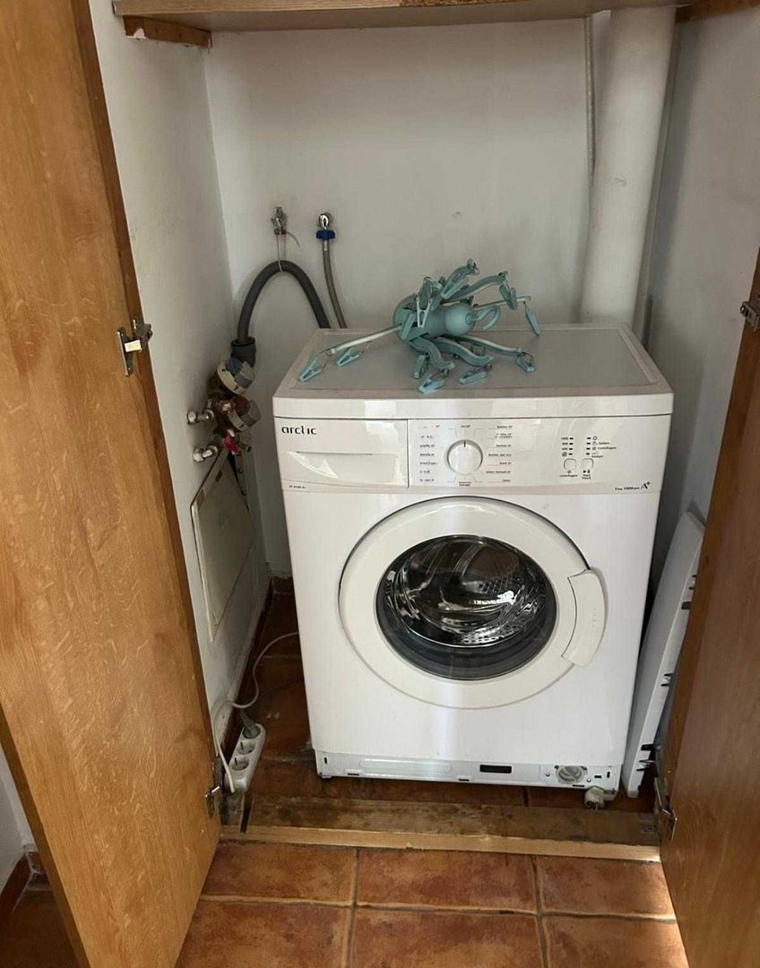 AP. 3 CAMERE DACIA, BUCATARIE INCHISA, METROU 5 MINUTE, REABILITAT - Poză 8