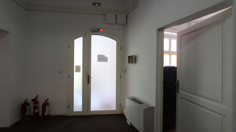 Spațiu birouri 263mp - Ultracentral - 3000 euro/luna+TVA - Poză 21